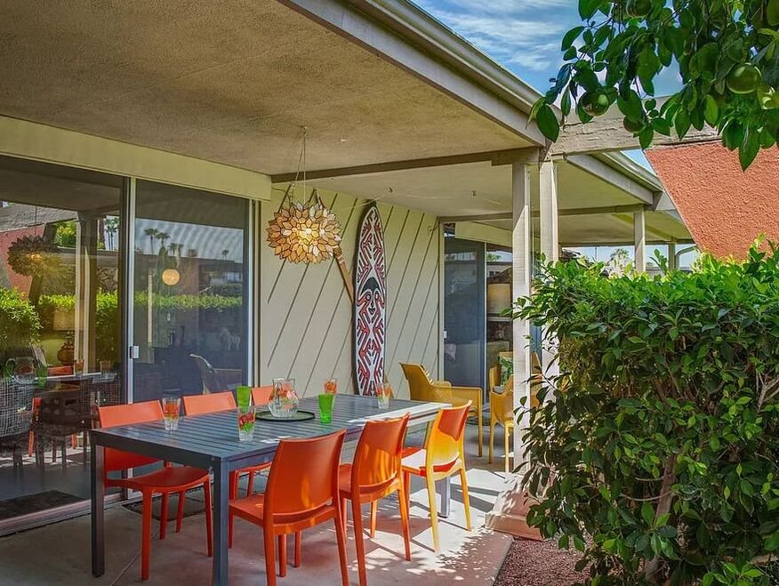 Royal Hawaiian Estates I by Capurro + Davis Design, mid-century modern interior in the Palm Springs desert, view 26 of 33