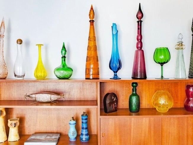 Royal Hawaiian Estates I by Capurro + Davis Design, mid-century modern interior in the Palm Springs desert, view 19 of 33