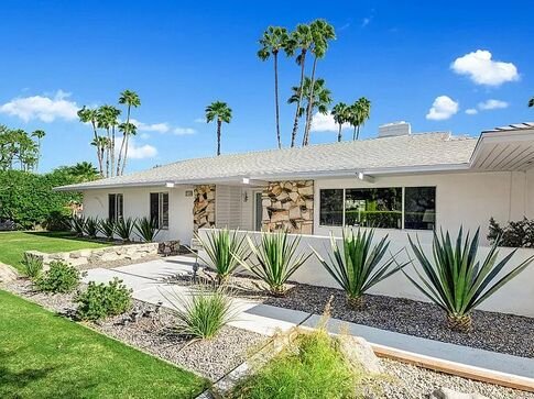 Indian Canyons II by Capurro + Davis Design, mid-century modern interior in the Palm Springs desert, view 3 of 8