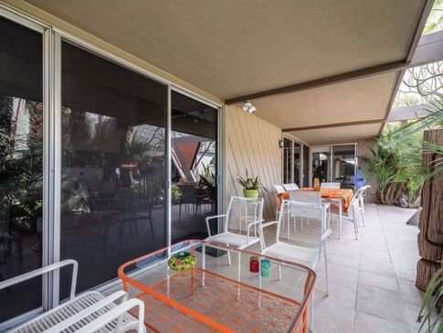 Royal Hawaiian Estates II by Capurro + Davis Design, mid-century modern interior in the Palm Springs desert, view 15 of 21