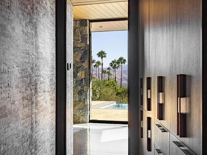 Flannery Residence by Capurro + Davis Design, mid-century modern interior in the Palm Springs desert, view 27 of 33