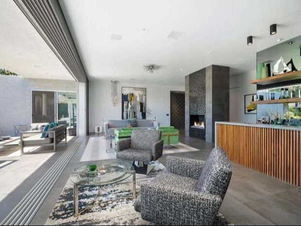 Tamarisk West by Capurro + Davis Design, mid-century modern interior in the Palm Springs desert, view 17 of 41