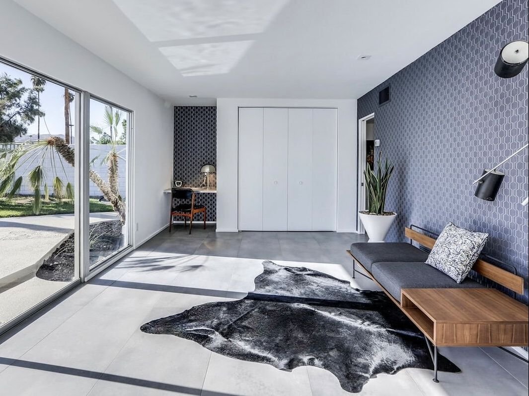 Indian Canyons by Capurro + Davis Design, mid-century modern interior in the Palm Springs desert, view 6 of 6