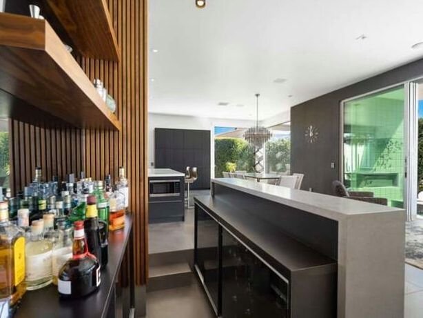 Tamarisk West by Capurro + Davis Design, mid-century modern interior in the Palm Springs desert, view 19 of 41