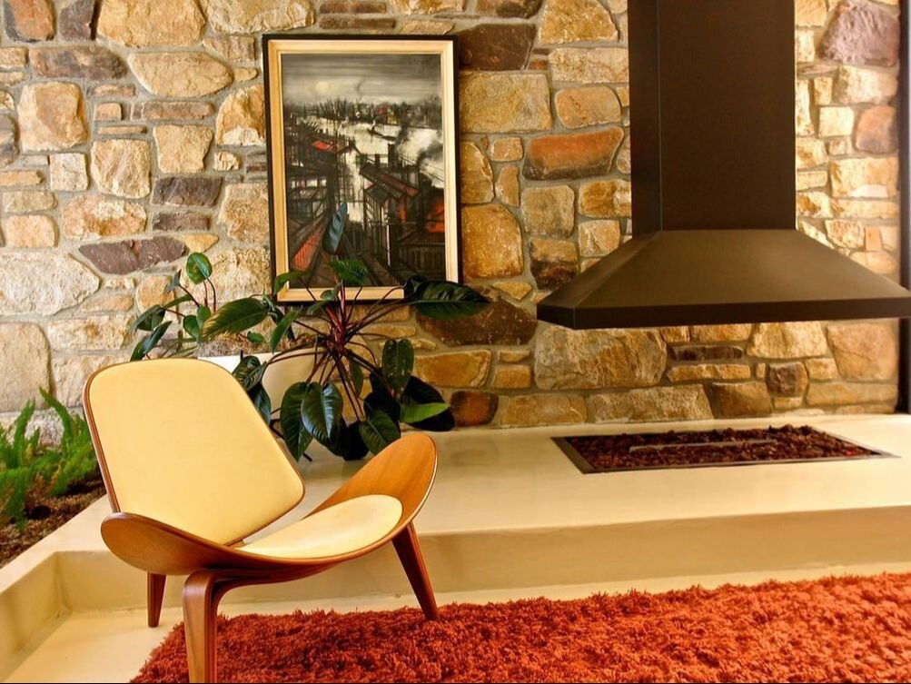 Furniture by Capurro + Davis Design, mid-century modern interior in the Palm Springs desert, view 5 of 23