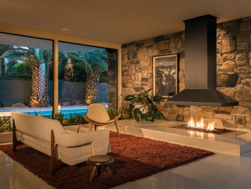Kenaston House by Capurro + Davis Design, mid-century modern interior in the Palm Springs desert, view 11 of 19