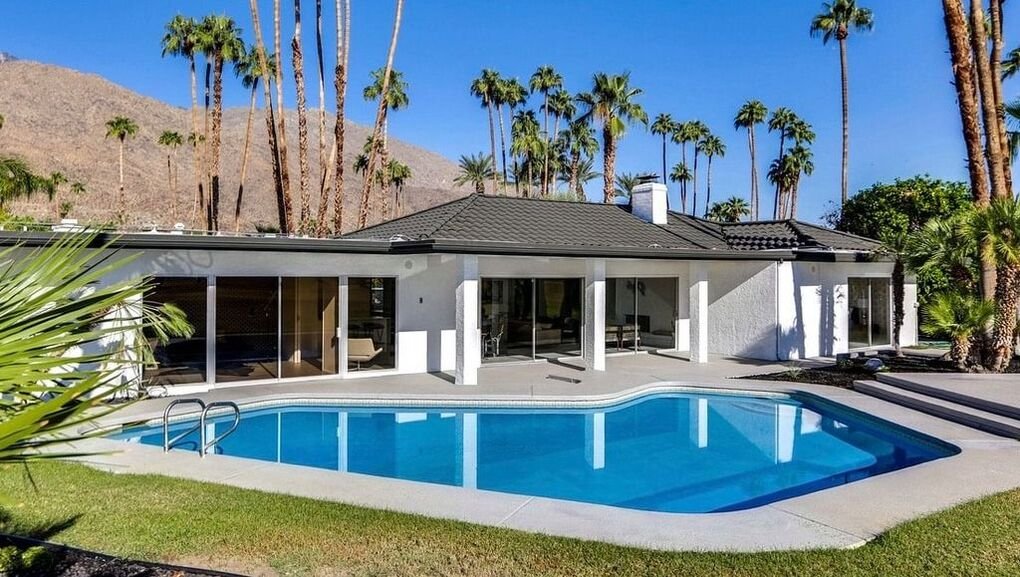 Indian Canyons by Capurro + Davis Design, mid-century modern interior in the Palm Springs desert, view 3 of 6