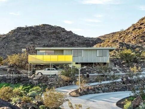 Cree House by Capurro + Davis Design, mid-century modern interior in the Palm Springs desert, view 4 of 22