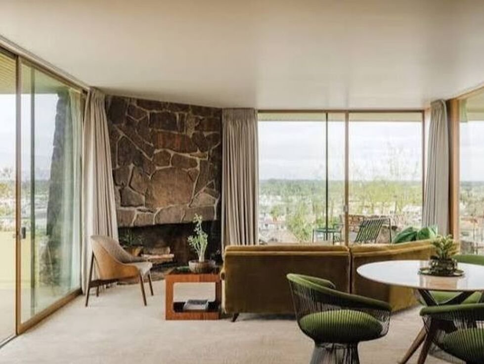 Cree House by Capurro + Davis Design, mid-century modern interior in the Palm Springs desert, view 12 of 22