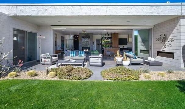 Tamarisk West by Capurro + Davis Design, mid-century modern interior in the Palm Springs desert, view 22 of 41